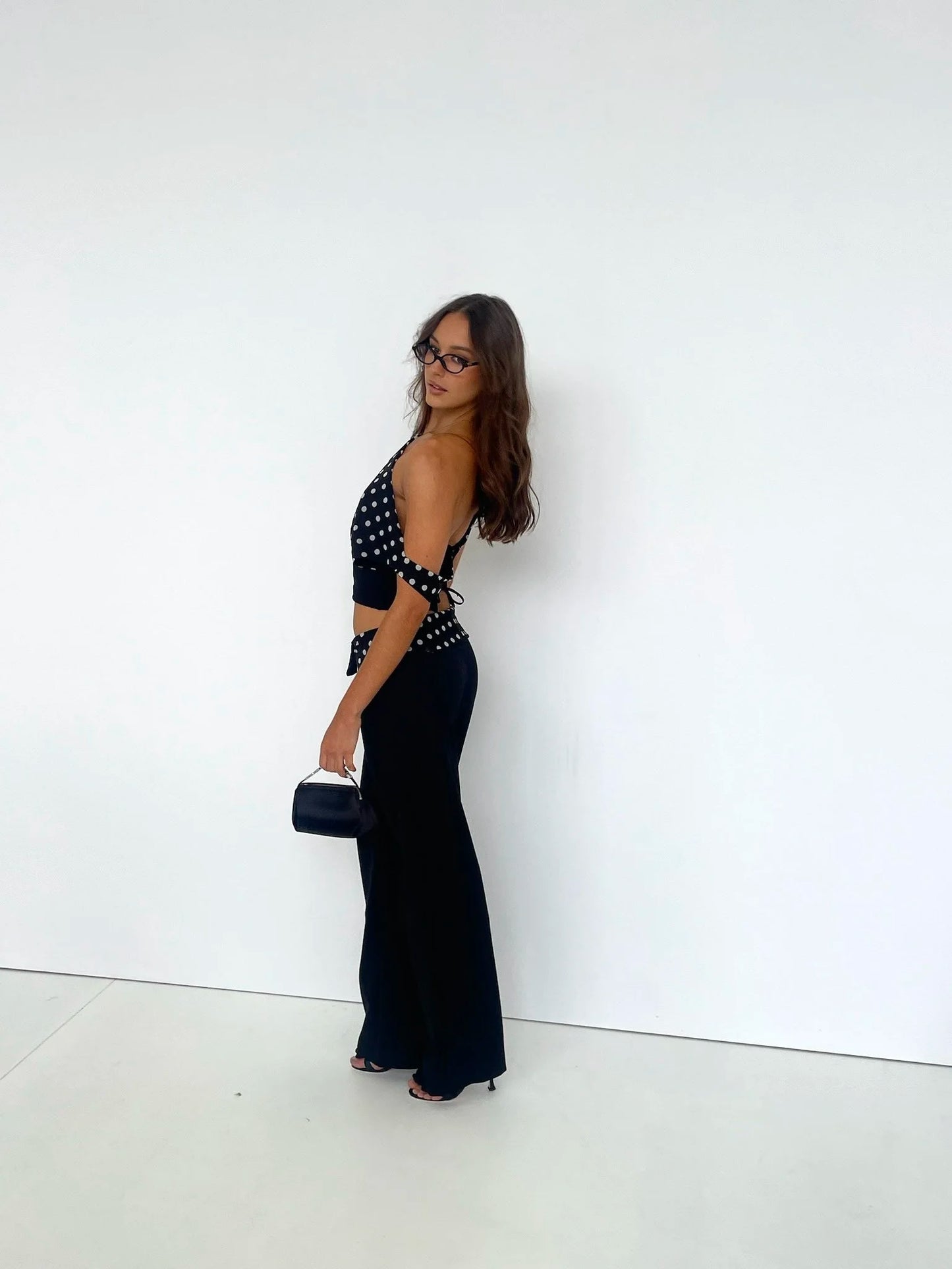 MONA SET
