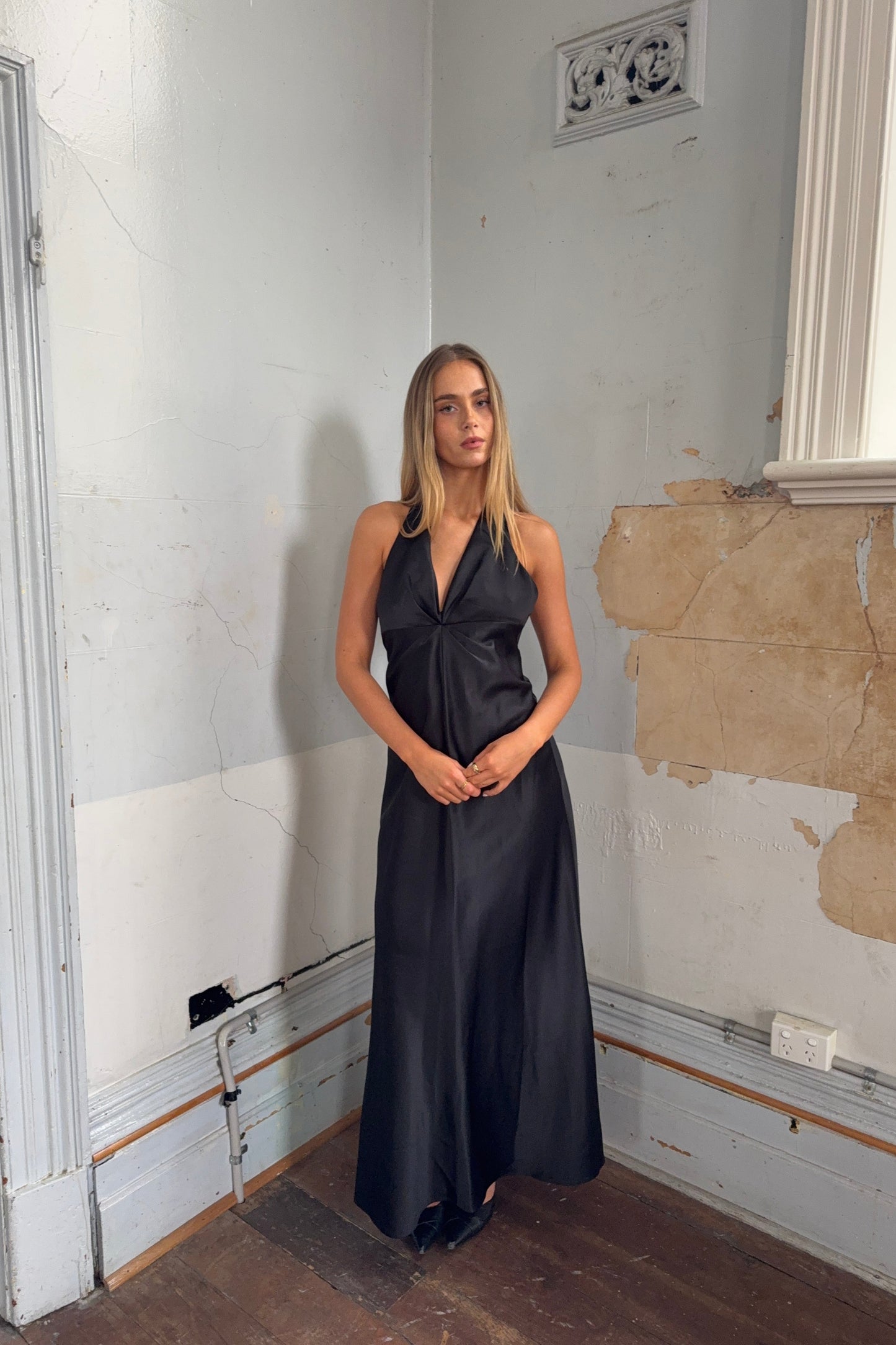 VINTAGE SHELLI SEGAL CARRIE GOWN